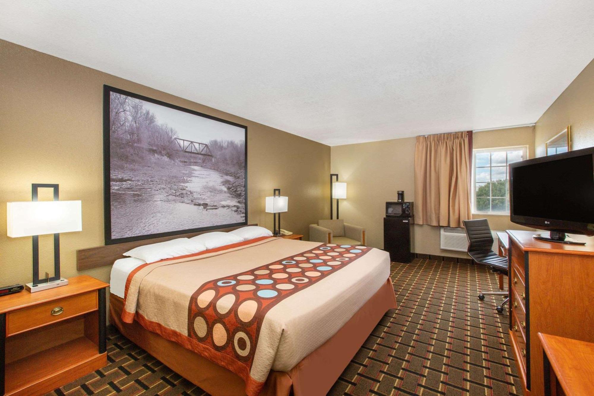 Super 8 By Wyndham 2*